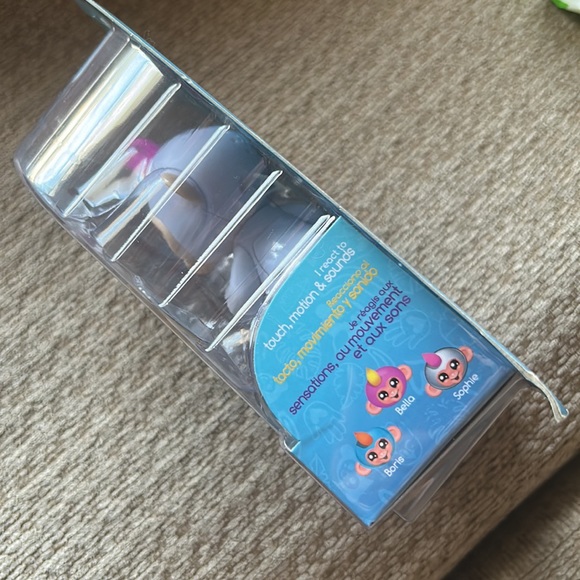 NWT WOWWEE Fingerlings baby monkey SOPHIE - Picture 6 of 6